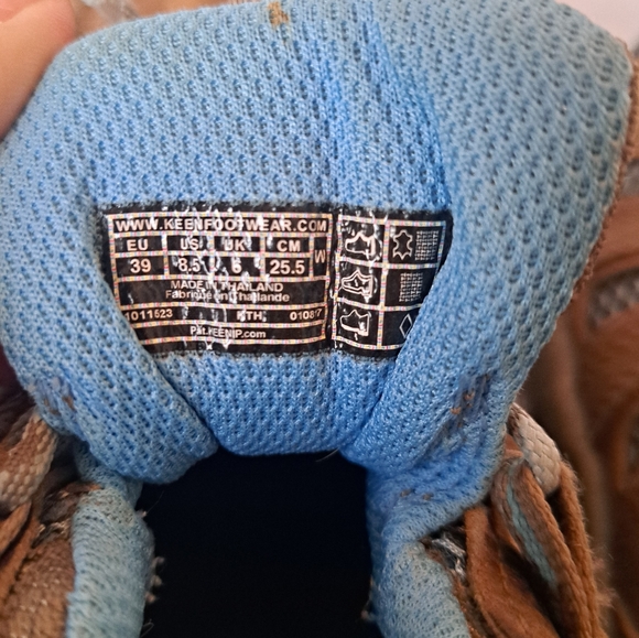 Keen Voyager size 8.5 - Picture 5 of 5